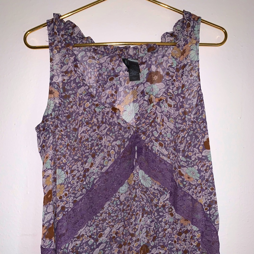 ✨ women blouse size large ✨